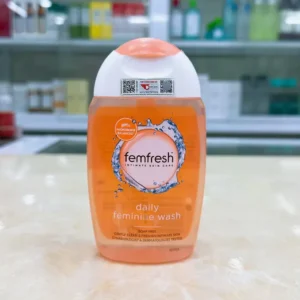 Dung dịch vệ sinh Femfresh màu cam 150ml của ANh