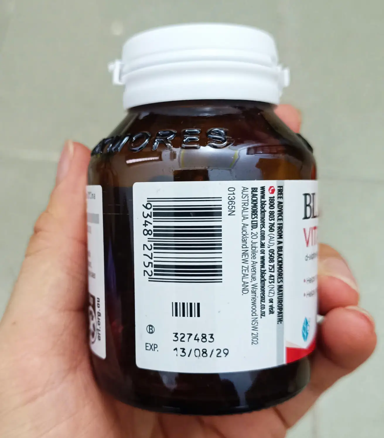 Viên uống bổ sung vitamin E Blackmore Natural Vitamin E 1000IU 30 viên của Úc Viên uống bổ sung Vitamin E Blackmores 1000IU 30 viên