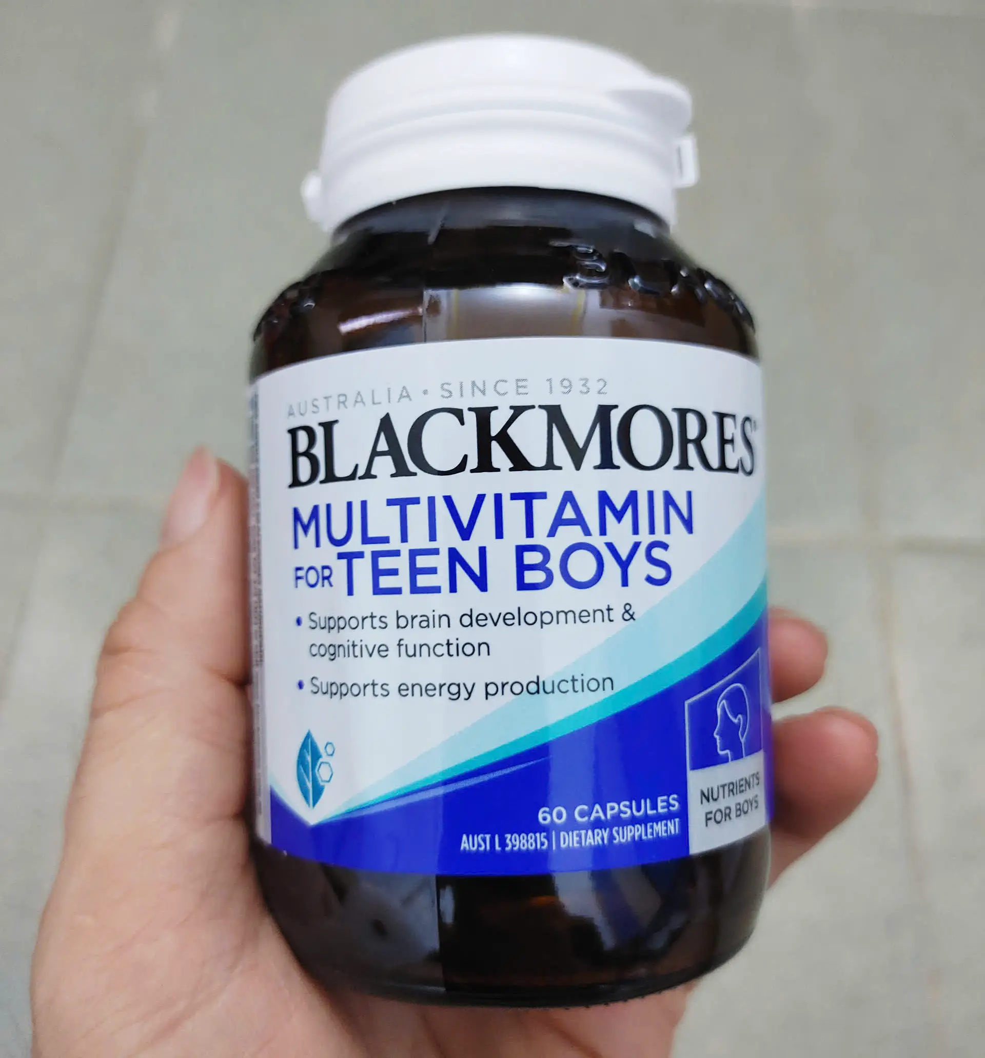 Vitamin tổng hợp cho bé trai Blackmores Multivitamin for Teen Boys 60 viên Vitamin tổng hợp cho bé trai Blackmores Multivitamin for Teen Boys 60 viên Úc