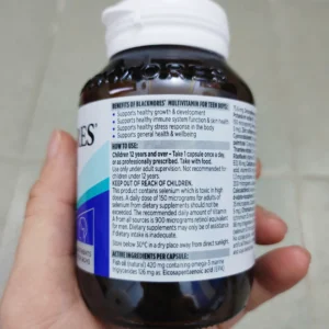 Vitamin tổng hợp cho bé trai Blackmores Multivitamin for Teen Boys 60 viên Vitamin tổng hợp cho bé trai Blackmores Multivitamin for Teen Boys 60 viên của Úc