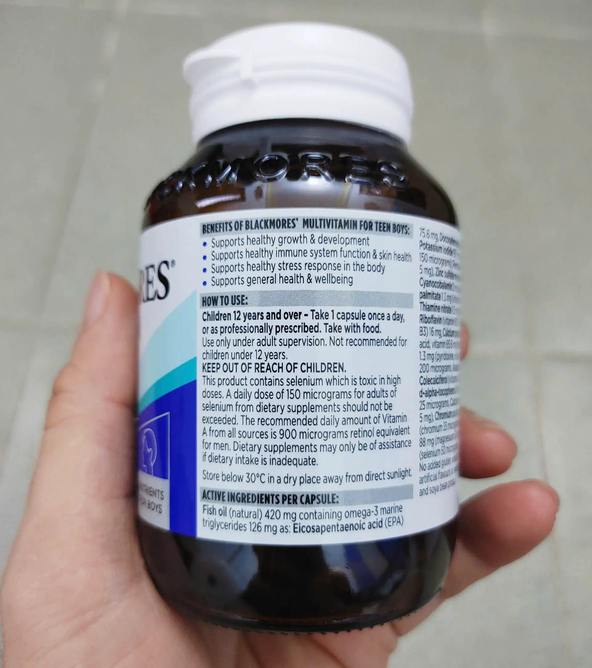 Vitamin tổng hợp cho bé trai Blackmores Multivitamin for Teen Boys 60 viên Vitamin tổng hợp cho bé trai Blackmores Multivitamin for Teen Boys 60 viên của Úc