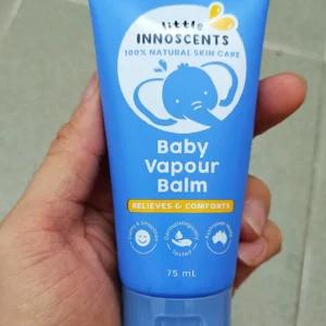 Dầu bôi ấm ngực Organic Little Innoscents cho bé từ sơ sinh Úc 75ml
