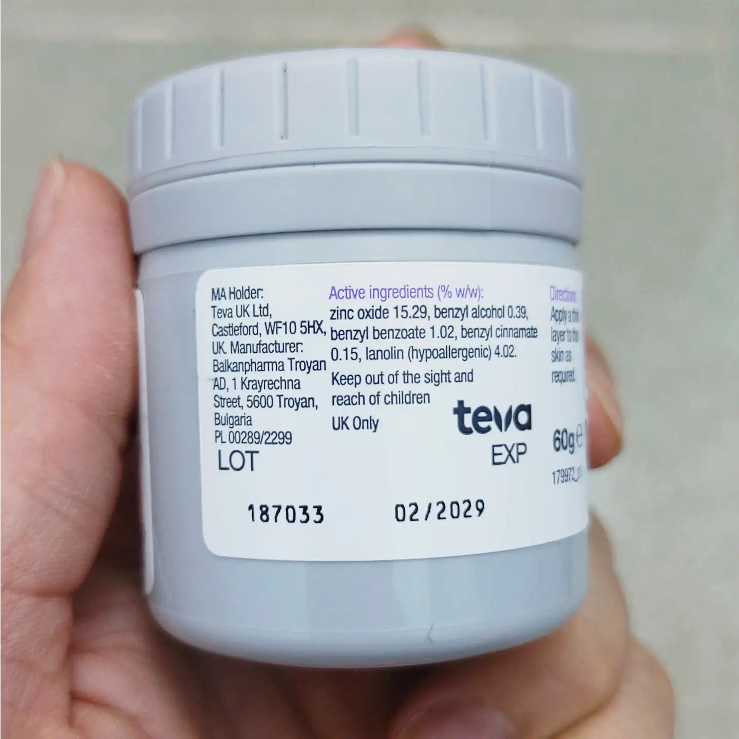 Kem chống hăm Sudocrem 60g của Anh Quốc Kem Sudocrem Cho Trẻ Antiseptic Healing Cream Anh 60g
