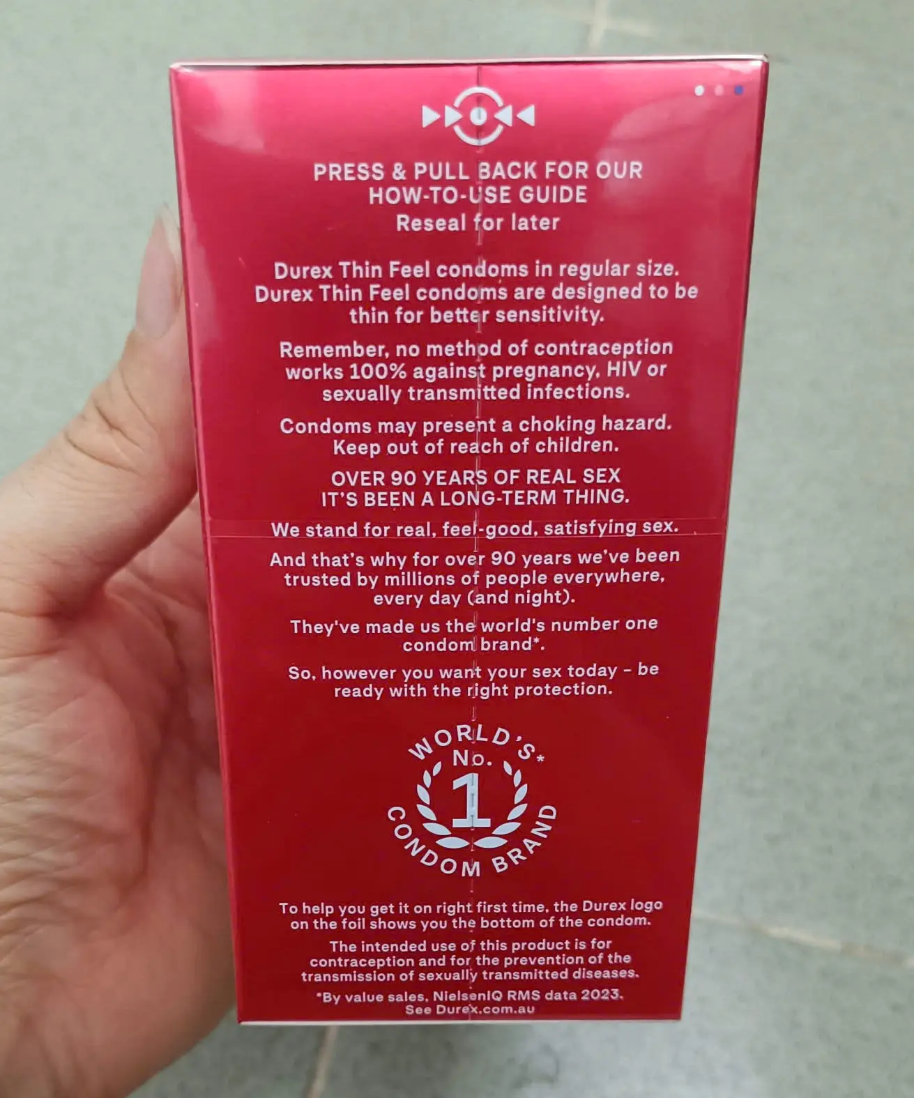 Bao cao su Durex Úc Thin Feel hộp 30 cái Bao cao su Durex Thin Feel 30 cái