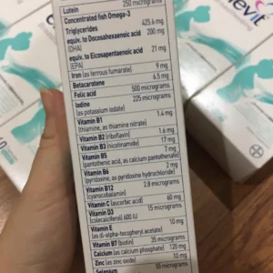 Elevit cho mẹ cho con bú cung cấp vitamin, khoáng chất và Omega 3