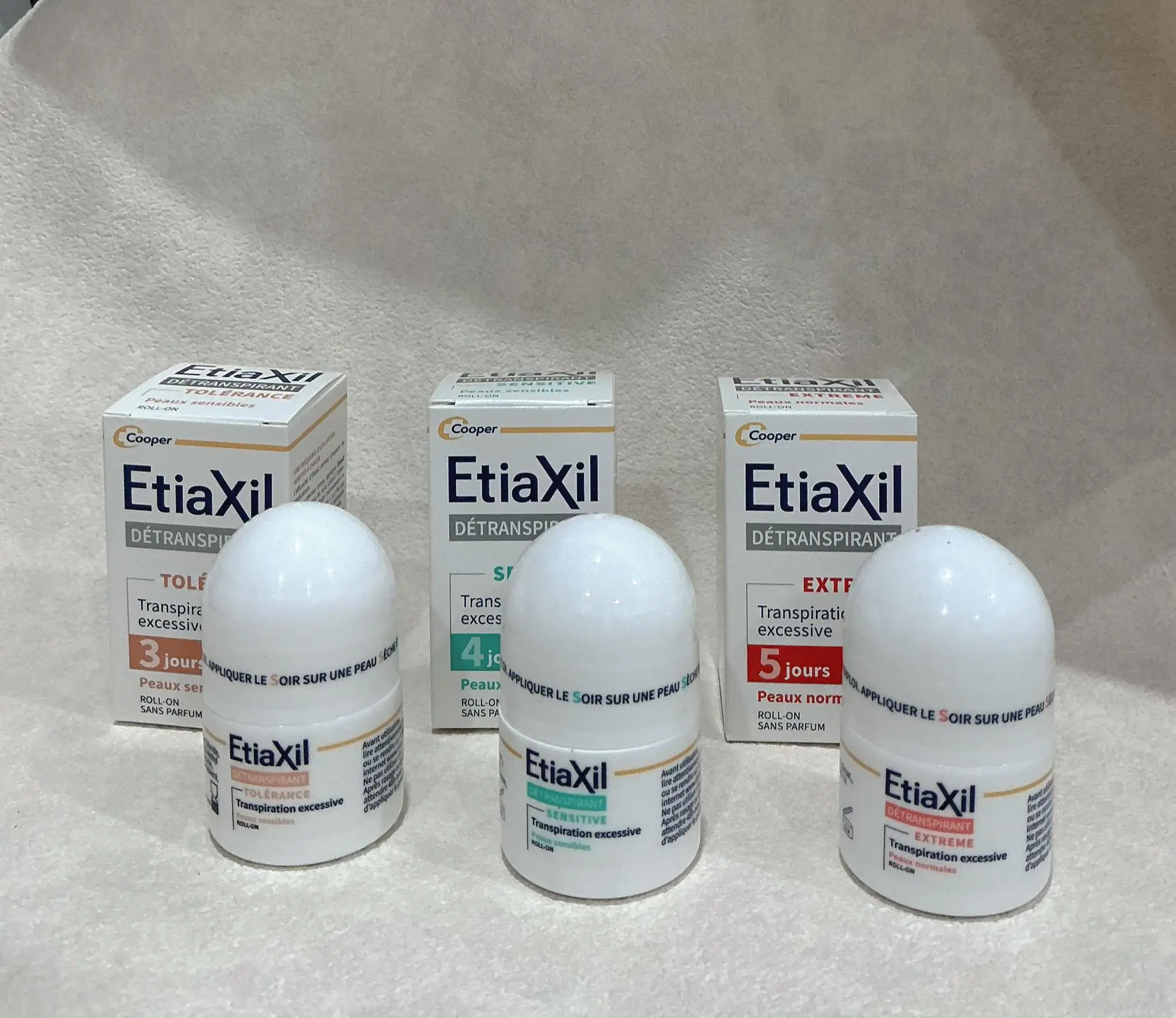 Lăn khử mùi EtiaXil Detranspirant 15ml của Pháp Lăn khử mùi EtiaXil Detranspirant 15ml của Pháp