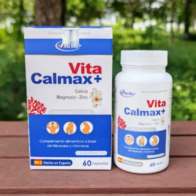 Canxi hữu cơ tảo biển Vita Calmax+ 60 viên của Tây Ban Nha VITA CALMAX+ Canxi Hữu Cơ Tảo Biển Đỏ hộp 60 viên