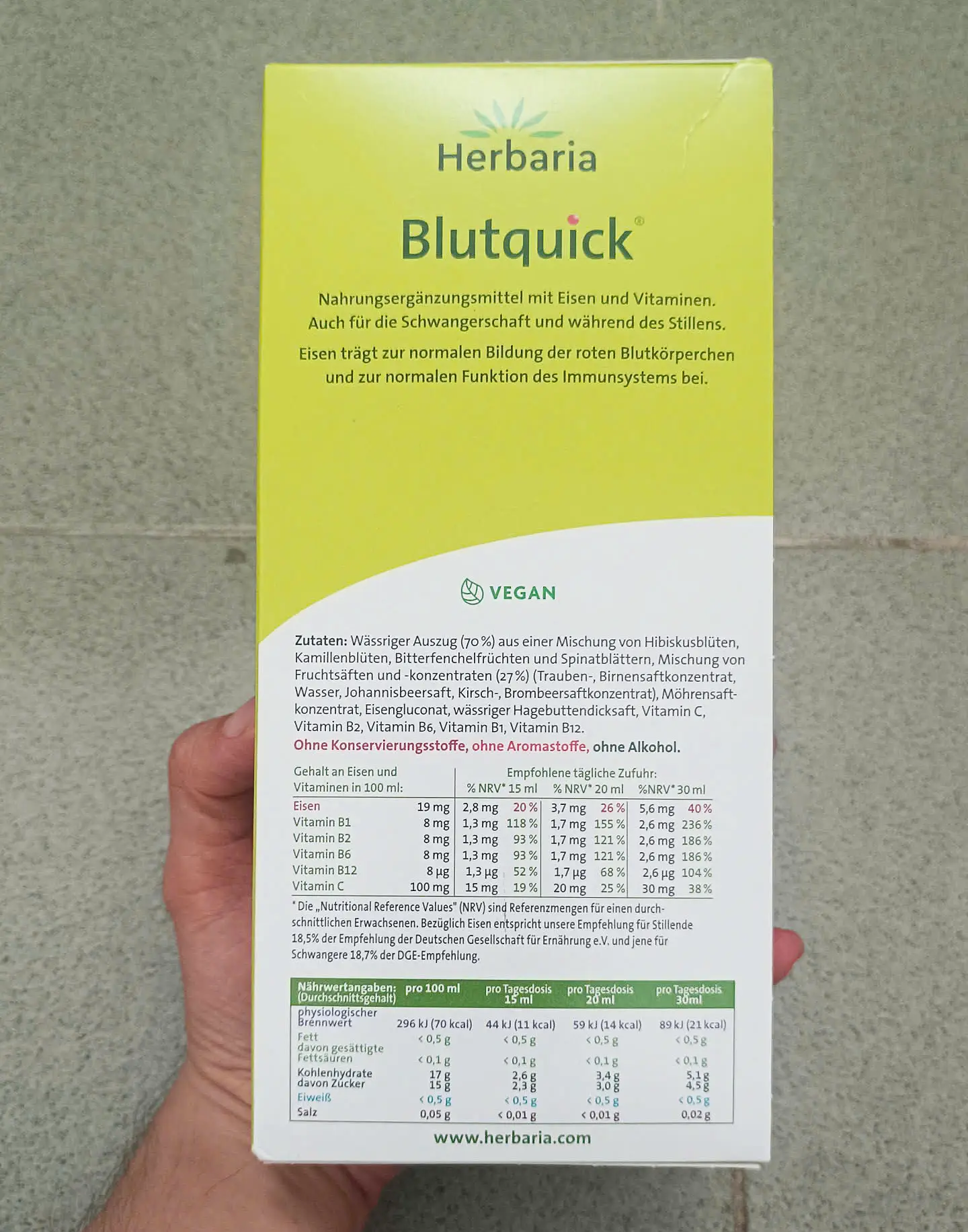 Siro sắt hữu cơ Blutquick Herbaria 500ml của Đức Blutquick Herbaria - Siro bổ sung SẮT và VITAMIN, lọ 500ml