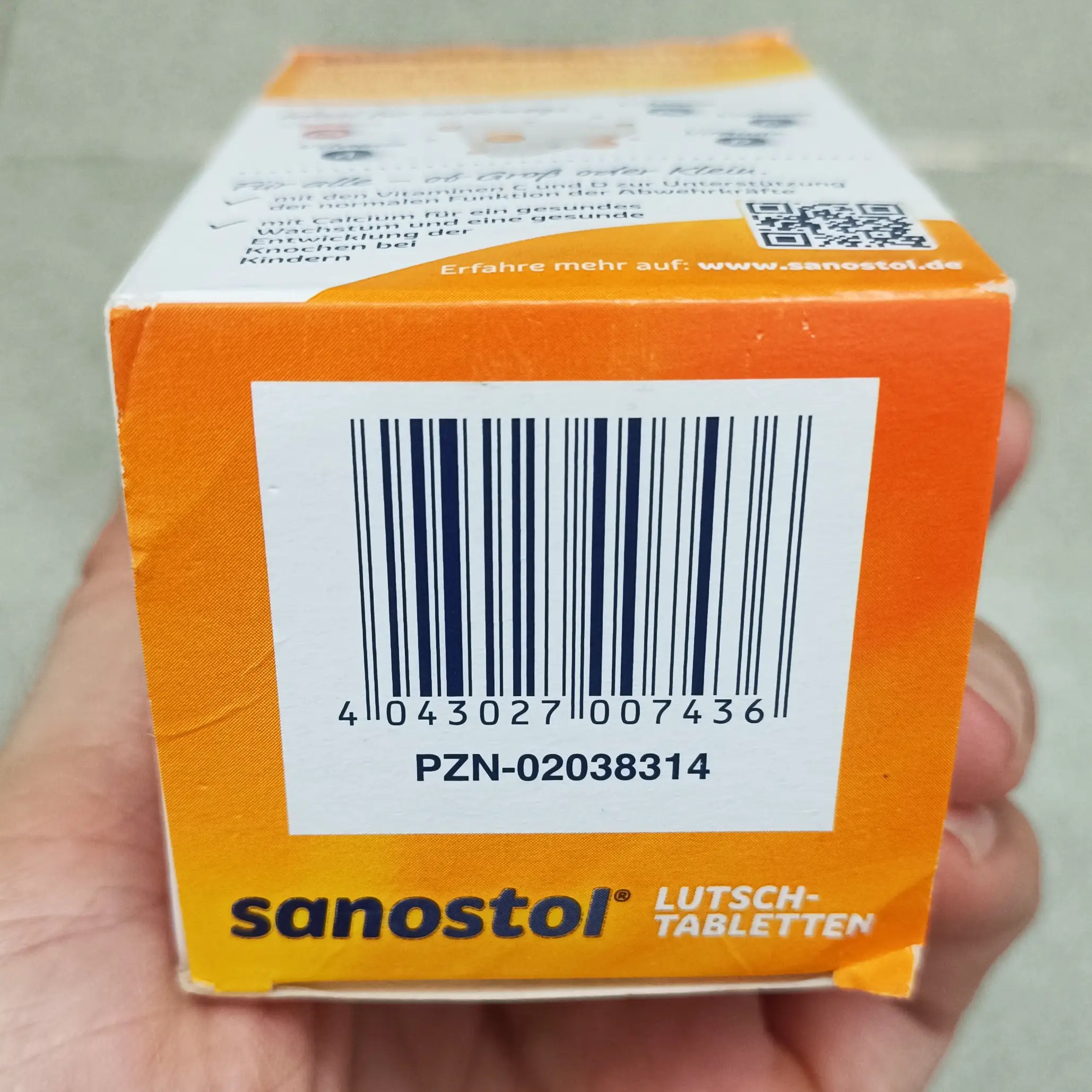 Viên ngậm Sanostol Lutsch-Tabletten 75 viên của Đức bổ sung vitamin tổng hợp và canxi Viên ngậm Sanostol Lutsch-Tabletten bổ sung Canxi và Multi-Vitamin