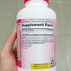 Viên bổ sung canxi Kirkland Calcium 600mg và vitamin d3 500 viên của Mỹ Viên uống Canxi Kirkland Calcium 600mg D3 500 viên