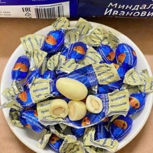 Kẹo Ivan Socola hạnh nhân trắng 400g của Nga