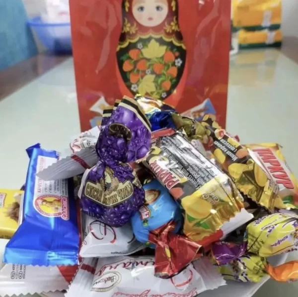 Kẹo Mix Búp Bê Nga 450g