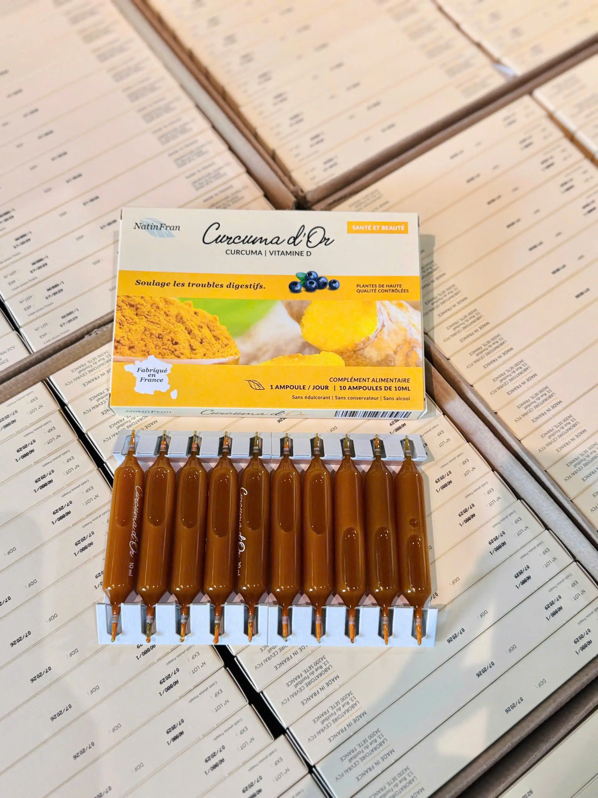 Tinh chất nghệ nano Curcuma d’Or NatinFran hộp 10 ống của Pháp Nghệ nước Natinfran Curcumine Dor Nano Pháp hộp 10 ống