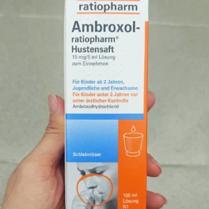 Siro giảm ho long đờm Ambroxol Ratiopharm cho bé từ sơ sinh