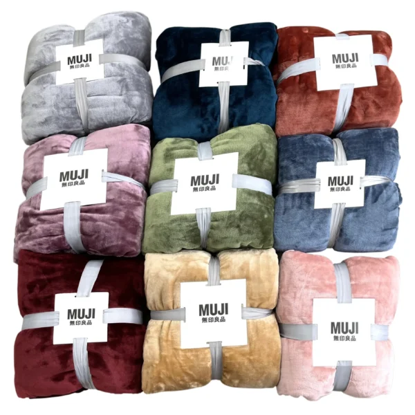 Chăn Lông Tuyết Nhung Muji Hàng loại 1 Cao Cấp Mềm Mịn Êm Ái Size 2mx2m3