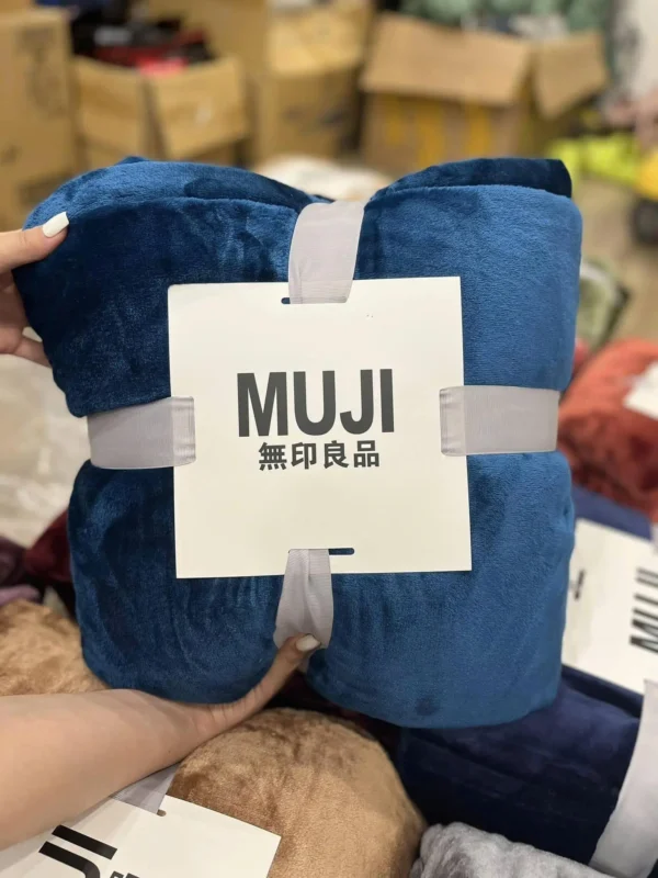 Chăn tuyết Muji màu cực đẹp & cực ấm