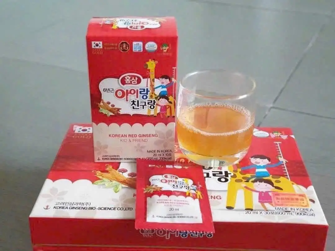 Nước hồng sâm Baby Bio hộp 30 gói x 20ml của Hàn Quốc Hồng Sâm Baby Hươu Cao Cổ Gold Kid (20ml x 30 gói)