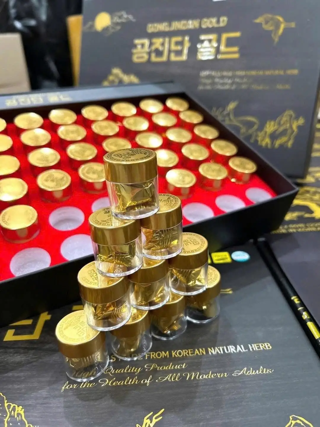 An cung trầm hương Gong Jindan Gold 60 viên của Hàn Quốc An cung bổ não trầm hương Gongjindan Gold Hàn Quốc