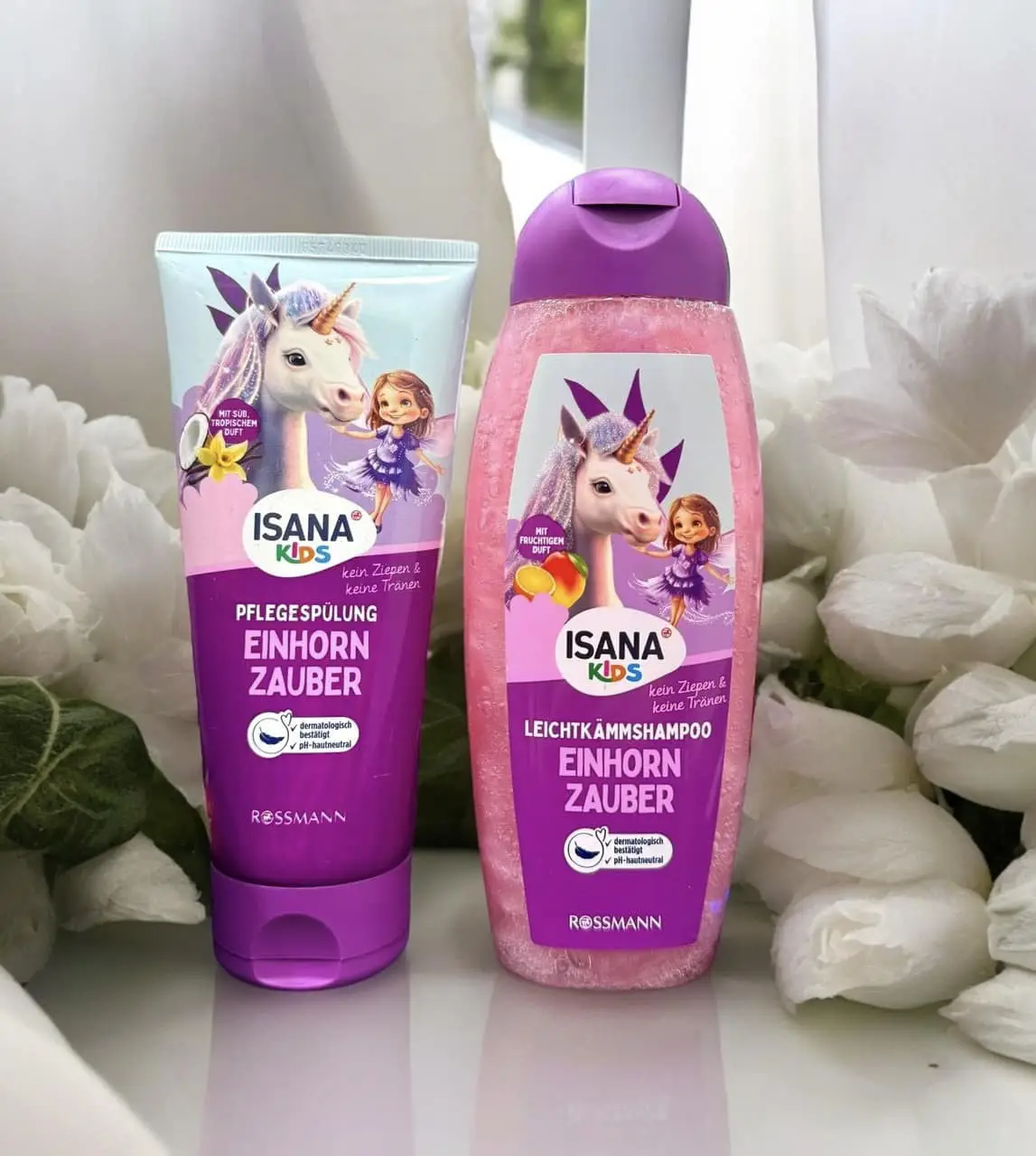 Bộ dầu gội xả Isana Kids thuần chay của Đức Combo gội & xả Isana Kids – dịu nhẹ & thơm mát cho bé yêu