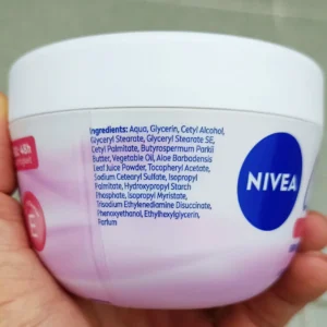 Kem dưỡng ẩm Nivea Care Sensitive 200ml của Đức Kem dưỡng ẩm Nivea Care Sensitive chống da khô nứt nẻ cho da nhạy cảm, 200ml