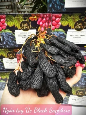Nho ngón tay khô nguyên cành Little Gemz Sweet Sapphire