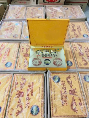 Nước đông trùng hạ thảo Dream hộp gỗ vàng 60 gói 30ml