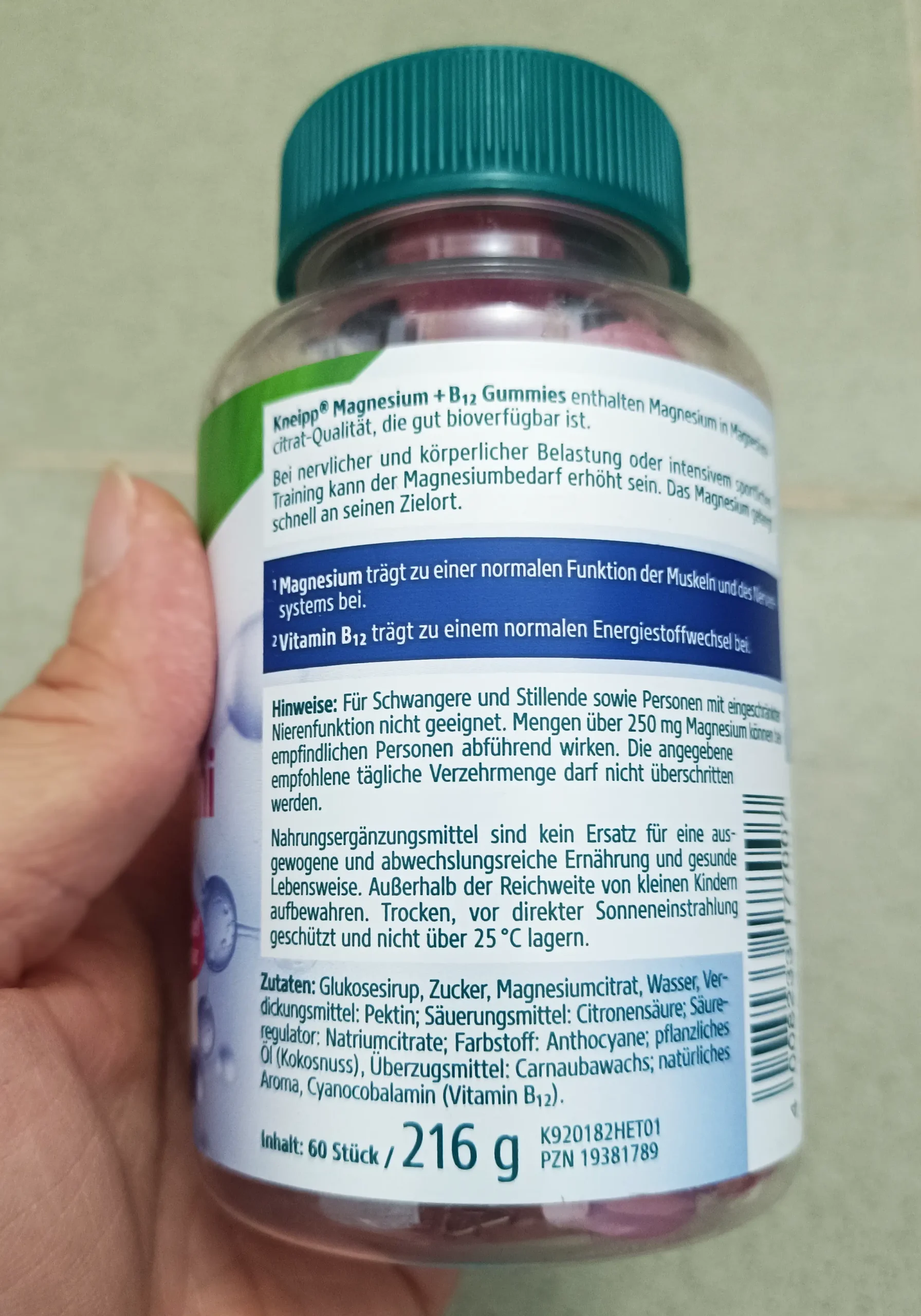 Viên nhai Kneipp Magnesium + B12 Gummi 60 viên vị mâm xôi của Đức Viên nhai Kneipp Magnesium + B12 Gummi 60 viên mâm xôi