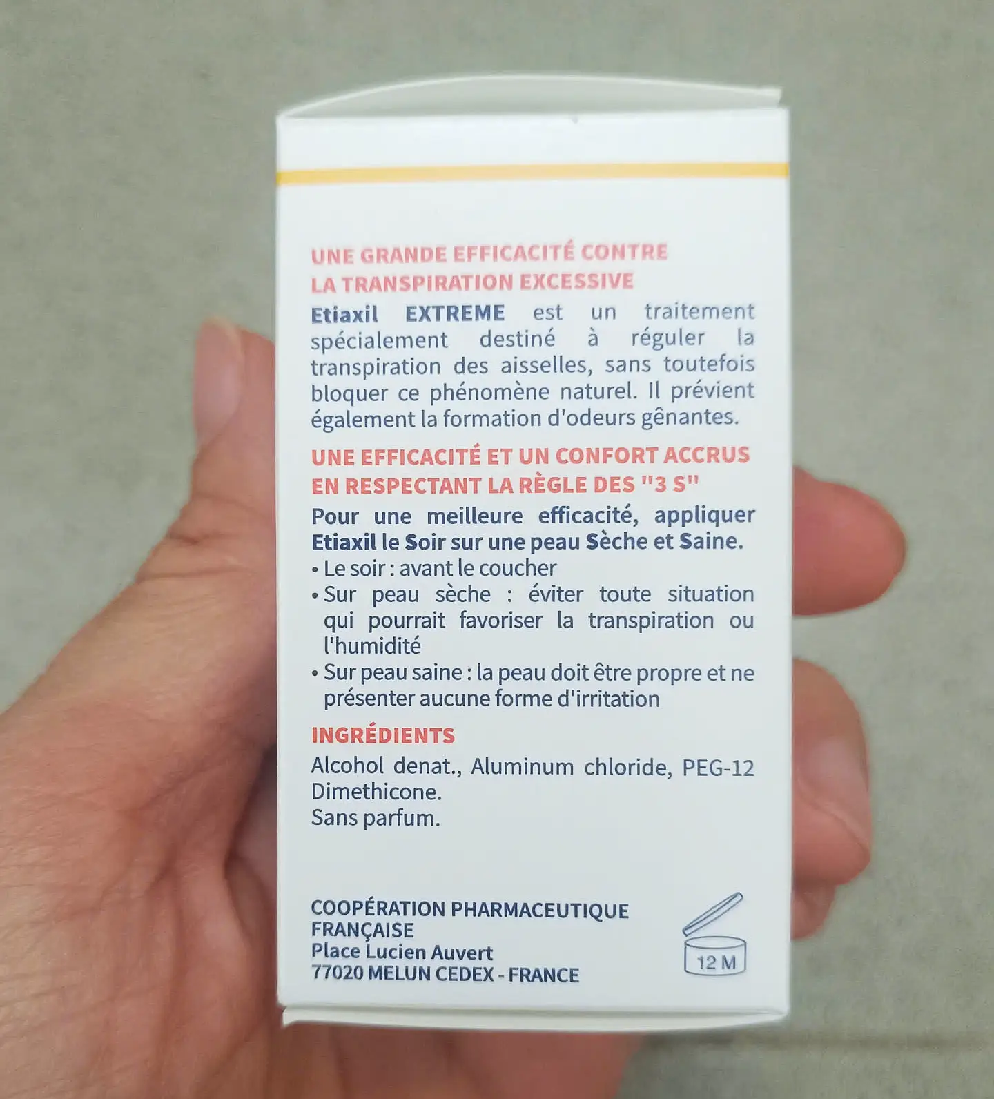 Lăn khử mùi EtiaXil đỏ dành cho da thường 15ml của Pháp LĂN KHỬ MÙI ETIAXIL ĐỎ DA THƯỜNG