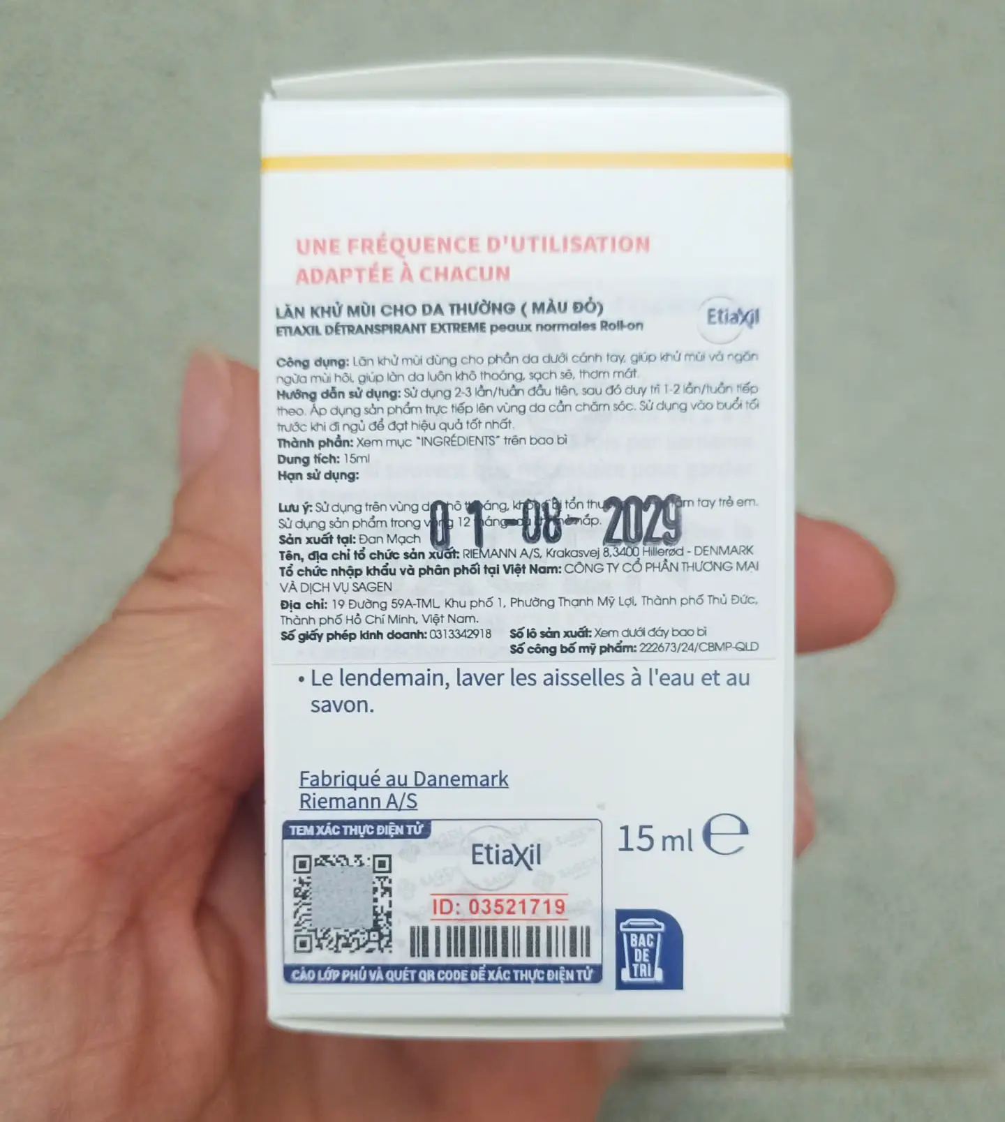 Lăn khử mùi EtiaXil đỏ dành cho da thường 15ml của Pháp Lăn Khử Mùi EtiaXil Nhãn Đỏ Dành Cho Da Khoẻ 15ml Detranspirant Extreme Peaux Normales Roll-On