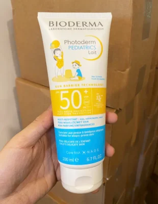 Kem Chống Nắng Trẻ Em Bioderma Photoderm Kid Lait SPF50+, 100ml