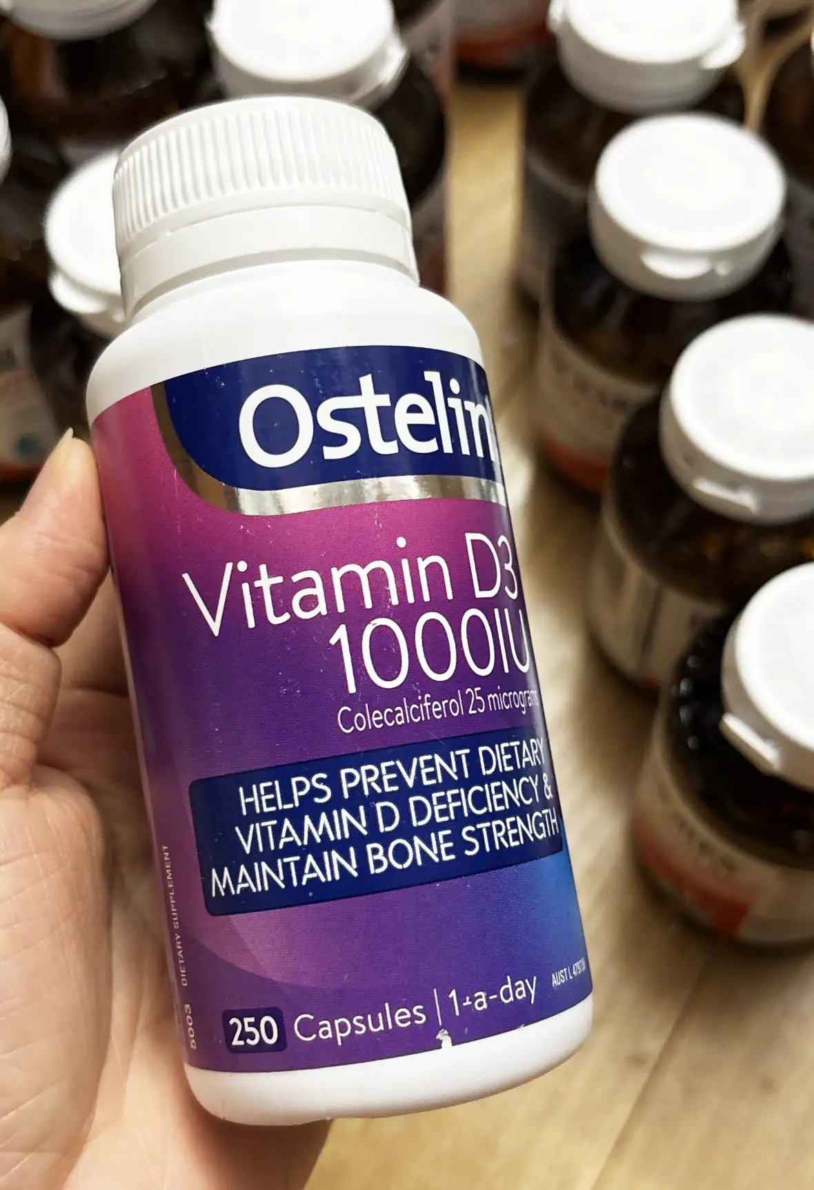 Viên uống Ostelin Vitamin D3 1000IU 250 viên của Úc Viên nang Ostelin Vitamin D3 1000IU 250 viên giúp chắc khỏe xương