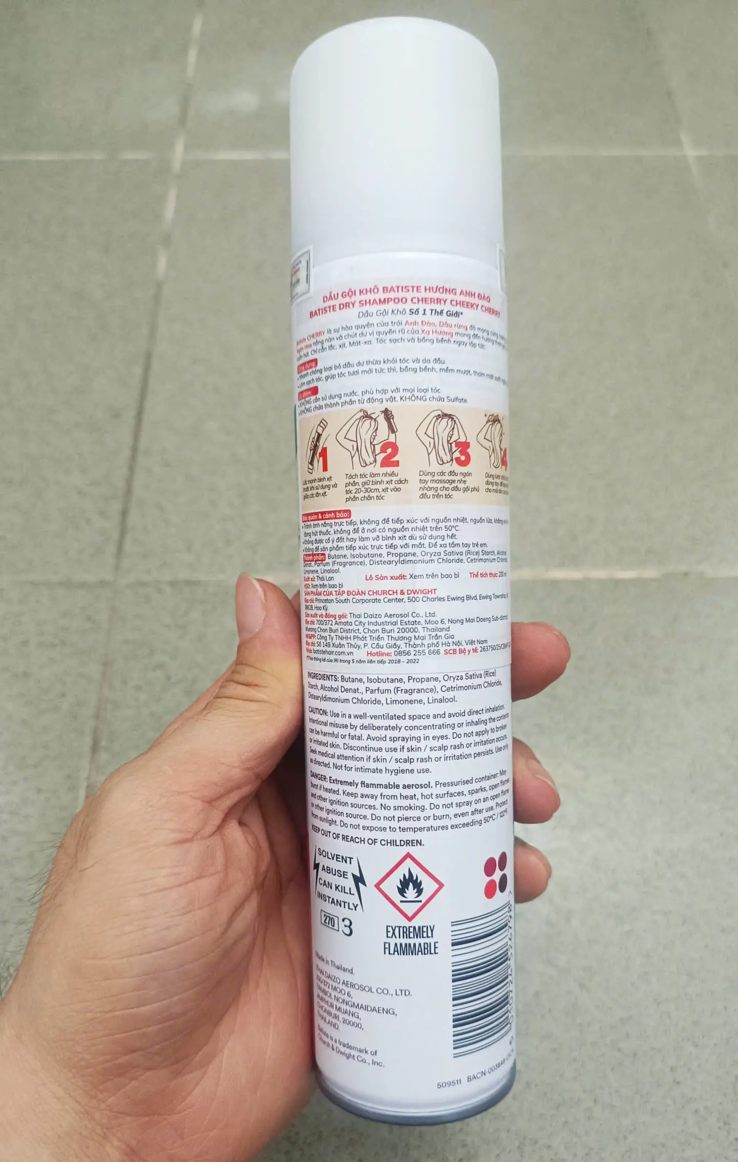 Dầu gội khô Batiste Dry Shampoo Cherry Cheeky Cherry 200ml của Anh Quốc Dầu Gội Khô Hương Anh Đào Batiste Dry Shampoo Fruity & Cheeky Cherry 200ml