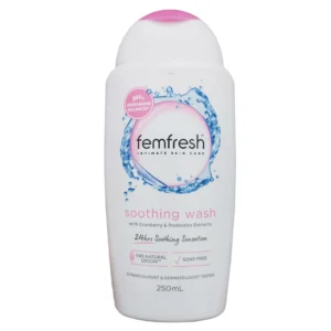 Dung dịch vệ sinh phụ nữ Femfresh Soothing Wash 250ml