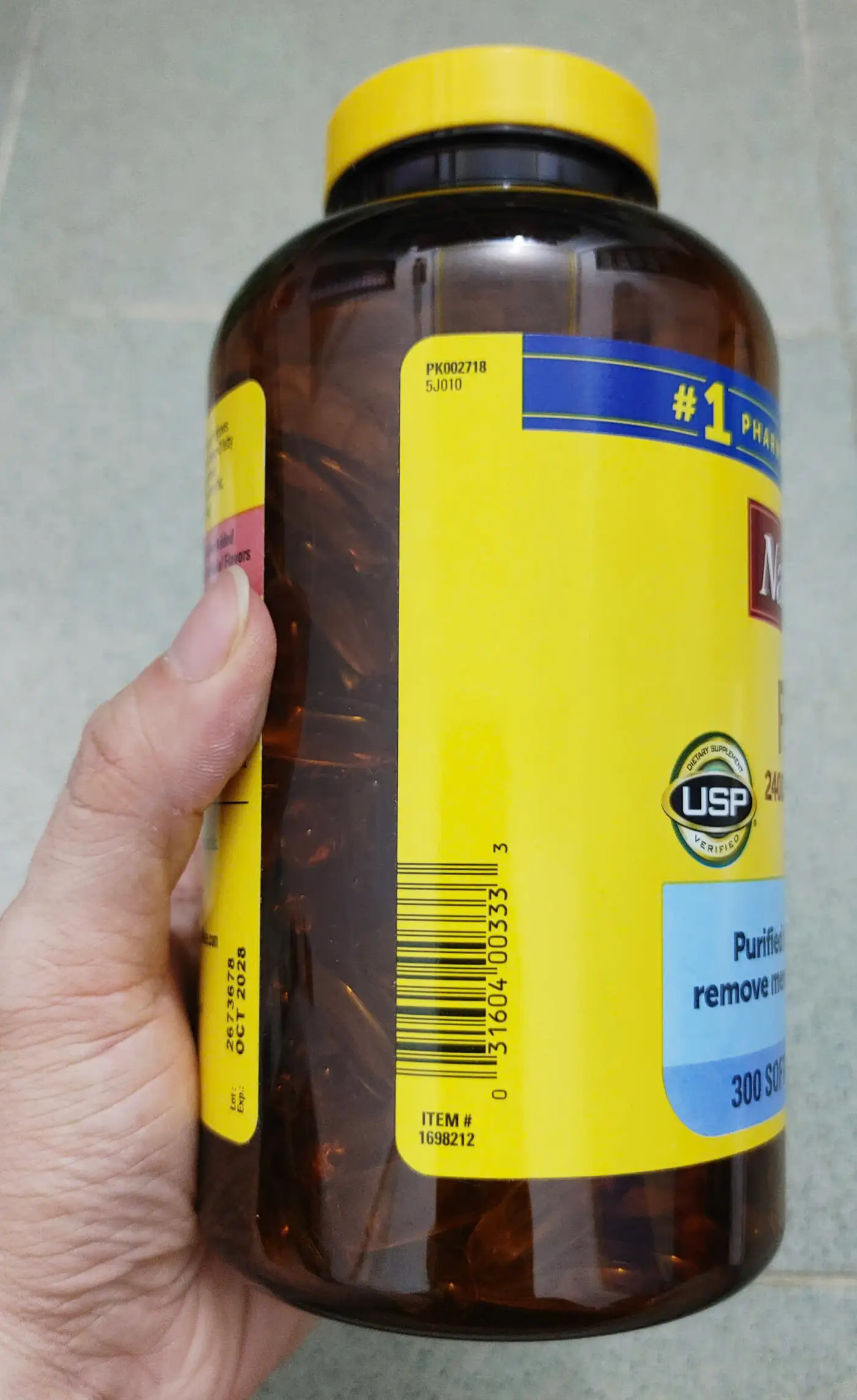 Viên uống dầu cá Nature Made Fish Oil 2400mg 300 viên của Mỹ VIÊN UỐNG DẦU CÁ NATURE MADE FISH OIL 2400 MG 300 VIÊN CỦA MỸ