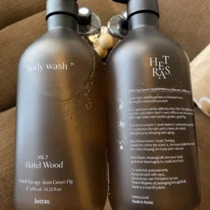 Sữa tắm Hetras Hotel Therapy Body Wash No.7 Hotel Wood của Hàn Quốc